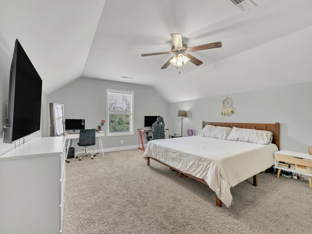 1122 Garrettsburg Rd, Clarksville, TN 37042