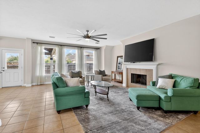 4438 W Maple Drive, Friendswood, TX 77546