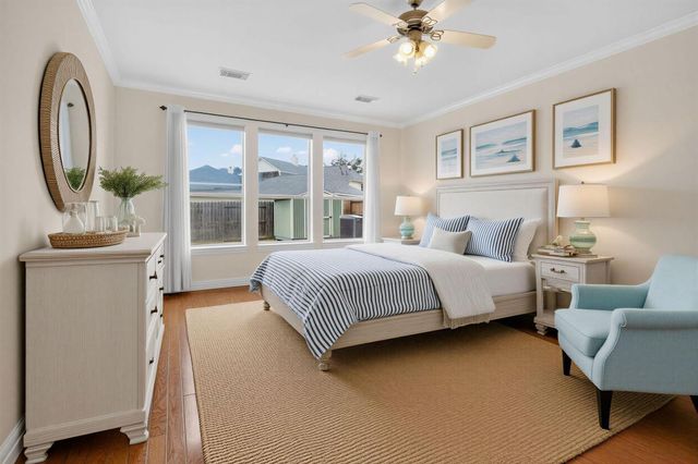 4438 W Maple Drive, Friendswood, TX 77546