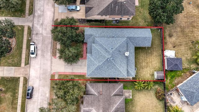 4438 W Maple Drive, Friendswood, TX 77546