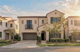 128 Roscomare, Irvine, CA 92602