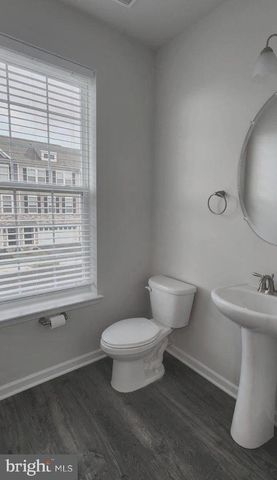 64 SISTERS FARMSTEAD RD, Mount Laurel, NJ 08054