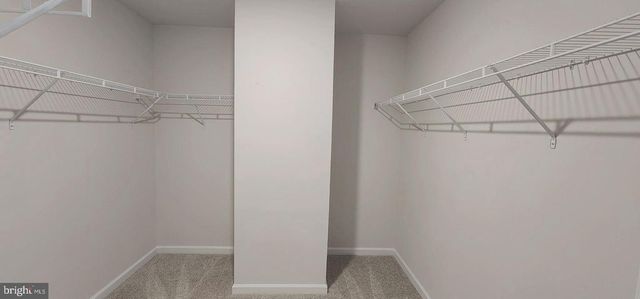 64 SISTERS FARMSTEAD RD, Mount Laurel, NJ 08054