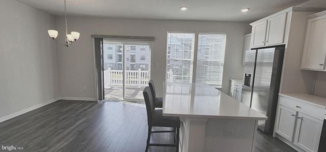 64 SISTERS FARMSTEAD RD, Mount Laurel, NJ 08054