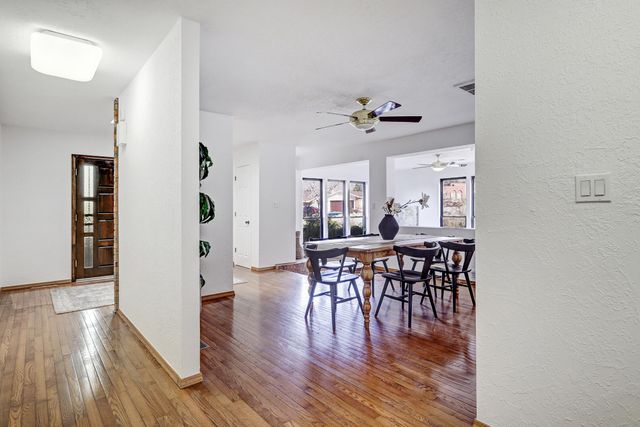 1600 La Cabra Drive SE, Albuquerque, NM 87123