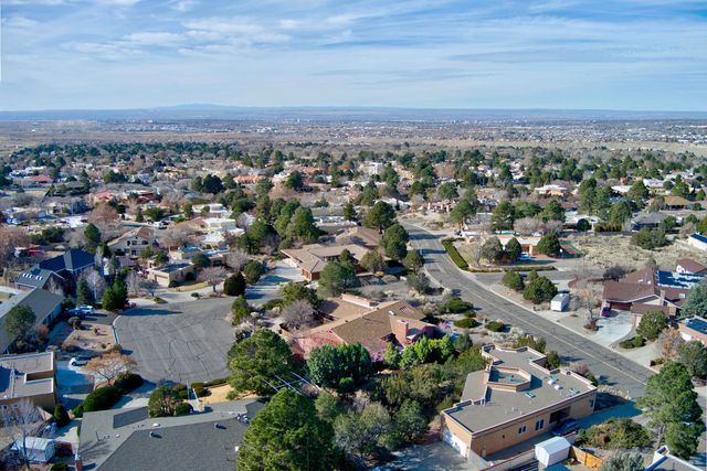 1600 La Cabra Drive SE, Albuquerque, NM 87123