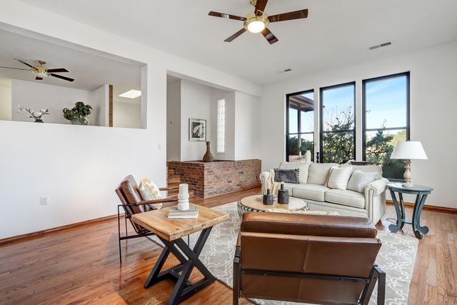 1600 La Cabra Drive SE, Albuquerque, NM 87123