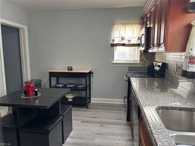 313 Constitution AVE, Portsmouth, VA 23704