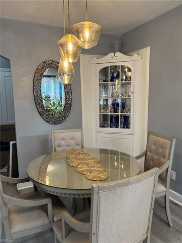 313 Constitution AVE, Portsmouth, VA 23704