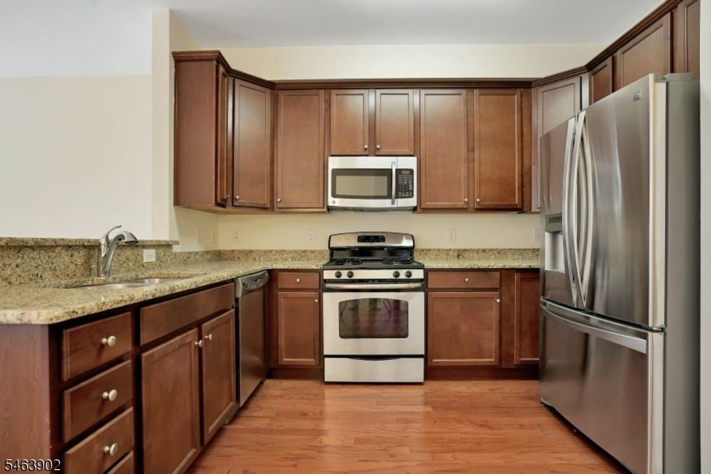 308 Rotando Way, Morris Plains Boro, NJ 07950 — photo 4