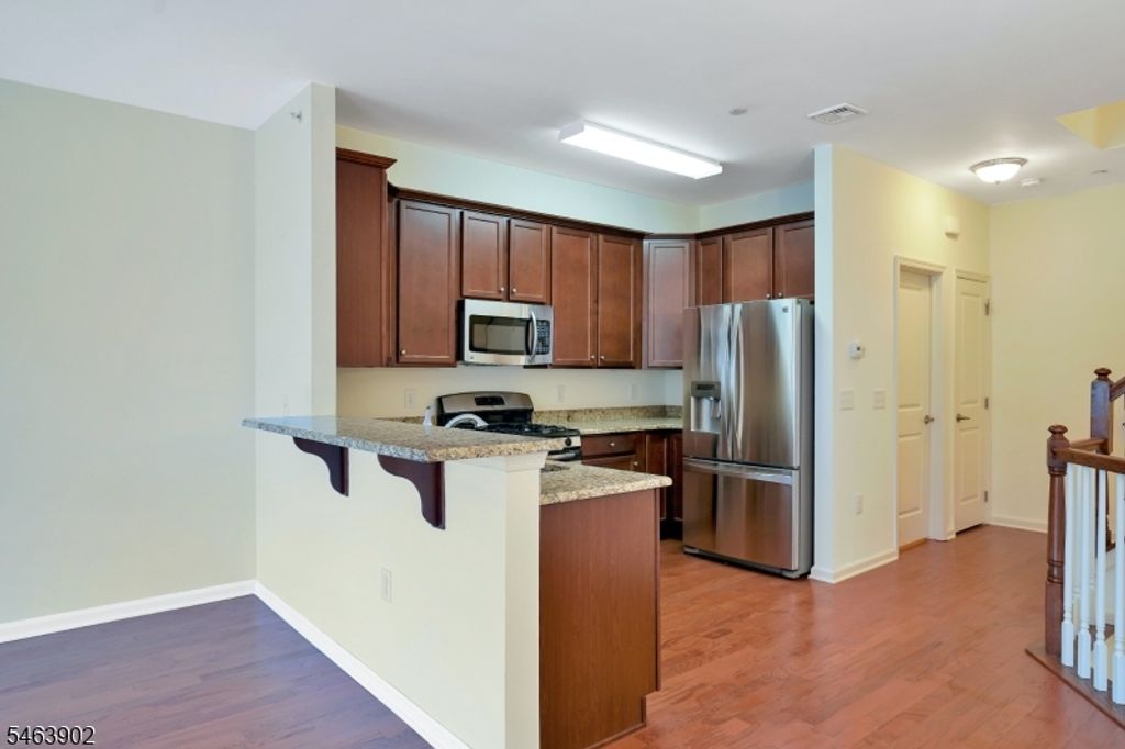 308 Rotando Way, Morris Plains Boro, NJ 07950 — photo 5