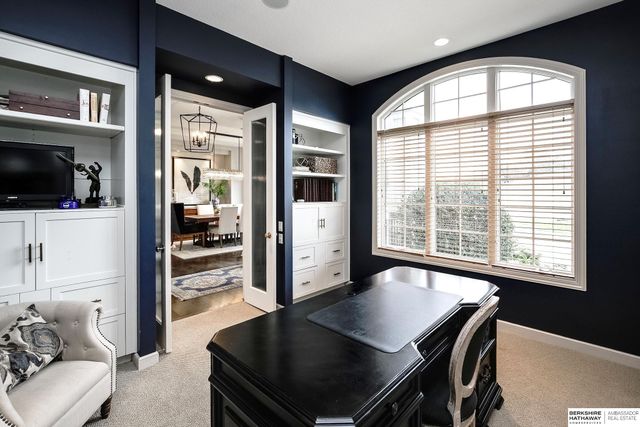 805 N 132 Avenue, Omaha, NE 68154