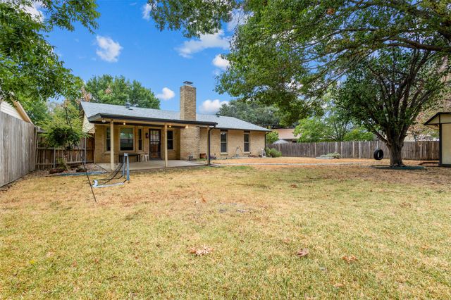 6205 Sunnybrook Drive, Watauga, TX 76148