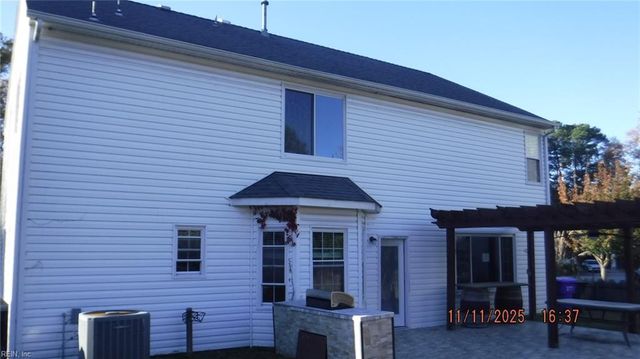 6404 Pelican CRES, Suffolk, VA 23435