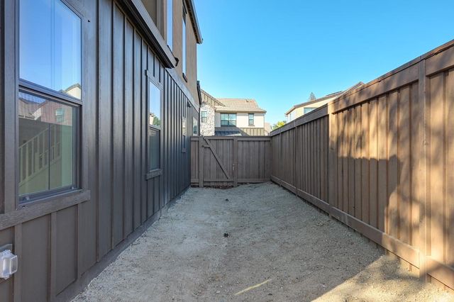 7090 Soleil Way, Granite Bay, CA 95746