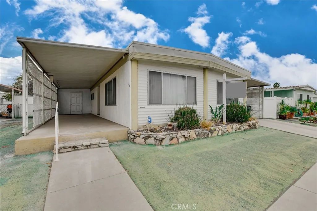 1735 San Leandro, Hemet, CA 92545
