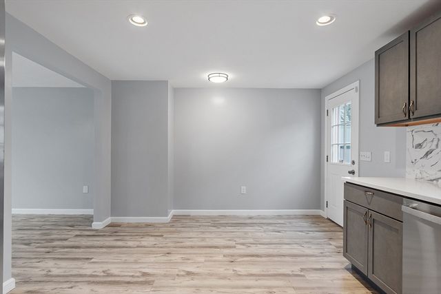 4 Moran Court 4, Lawrence, MA 01841