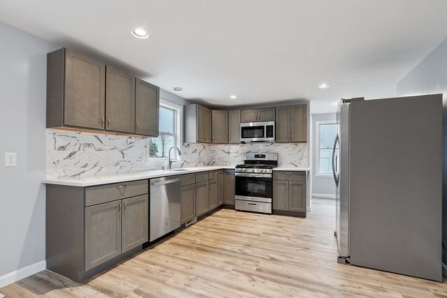 4 Moran Court 4, Lawrence, MA 01841