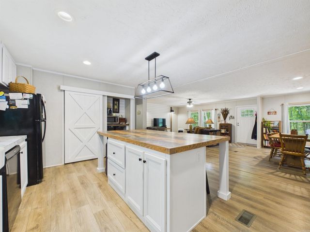 2973 Burnt Ridge Road, Shirley, AR 72153