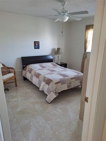 1025 SE 3rd Ave 401, Dania Beach, FL 33004