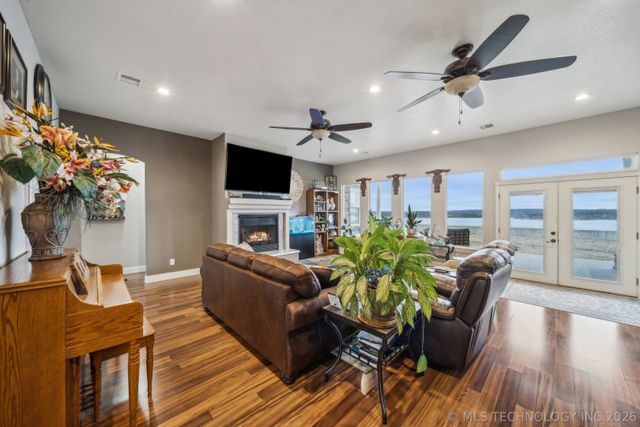 420 Eagles Nest Drive, Disney, OK 74340