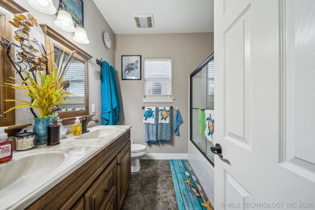 420 Eagles Nest Drive, Disney, OK 74340