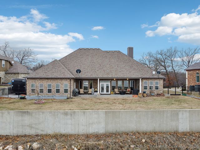 420 Eagles Nest Drive, Disney, OK 74340