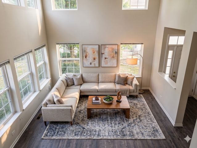 3740 Pope Court 740-4, Plano, IL 60545