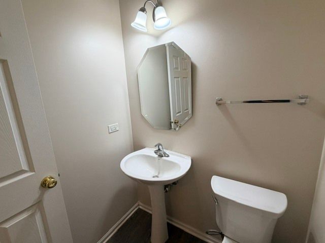 3740 Pope Court 740-4, Plano, IL 60545