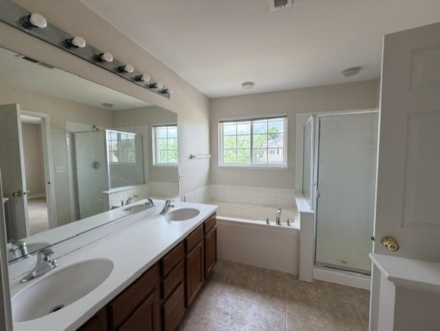 3740 Pope Court 740-4, Plano, IL 60545