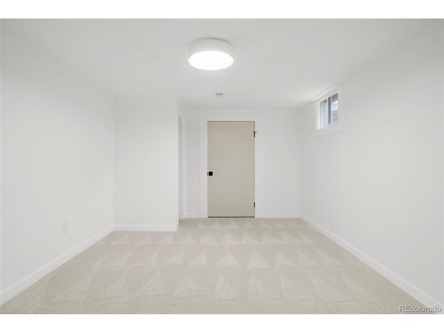 7940 Hollywood St, Commerce City, CO 80022