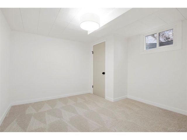 7940 Hollywood St, Commerce City, CO 80022