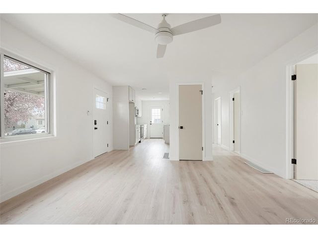 7940 Hollywood St, Commerce City, CO 80022