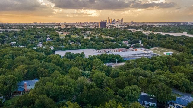 336 N Manus Drive, Dallas, TX 75224