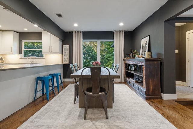 336 N Manus Drive, Dallas, TX 75224
