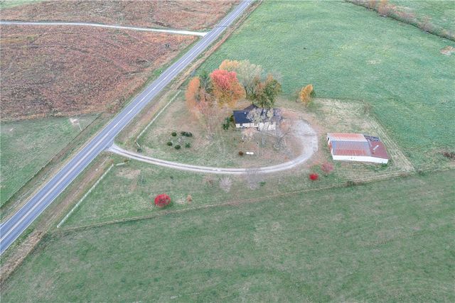 20570 Highway 62, Garfield, AR 72732