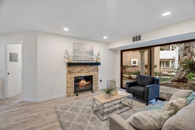 9745 Mesa Springs Way 142, San Diego, CA 92126