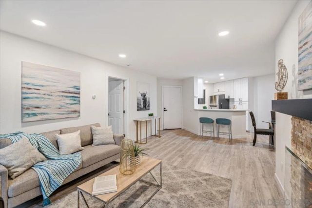 9745 Mesa Springs Way 142, San Diego, CA 92126