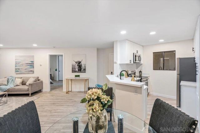 9745 Mesa Springs Way 142, San Diego, CA 92126