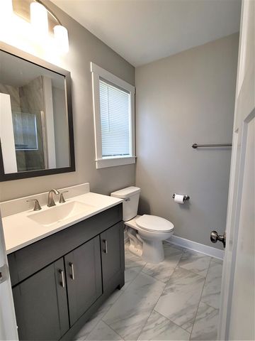 1140 E Breckenridge Street, Ferndale, MI 48220