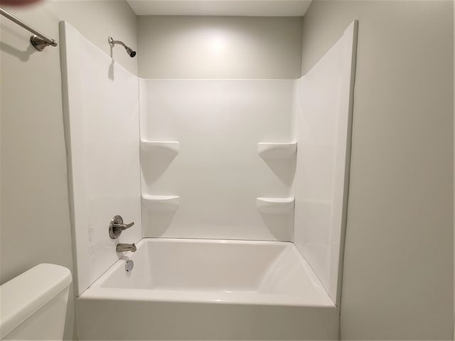 1140 E Breckenridge Street, Ferndale, MI 48220