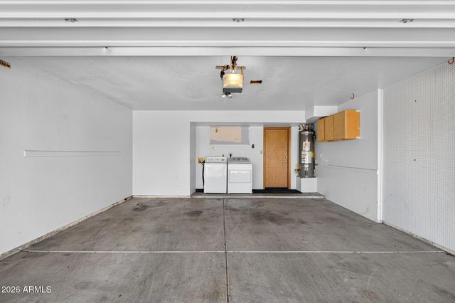 821 E REDONDO Drive, Tempe, AZ 85282