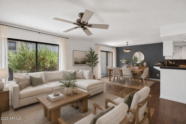 821 E REDONDO Drive, Tempe, AZ 85282
