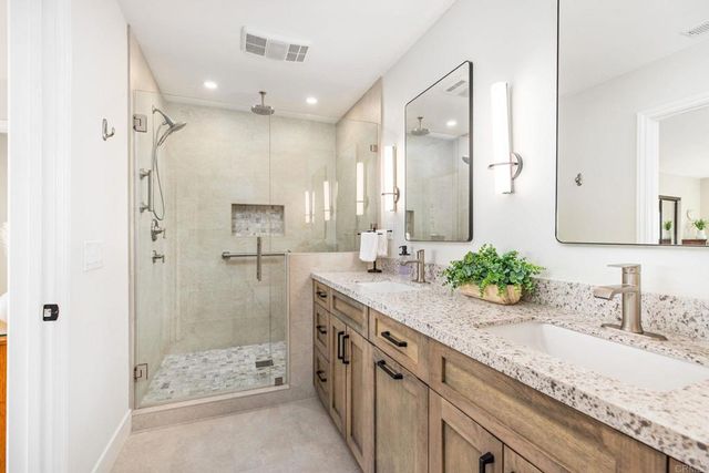 13065 Via Suena, Valley Center, CA 92082