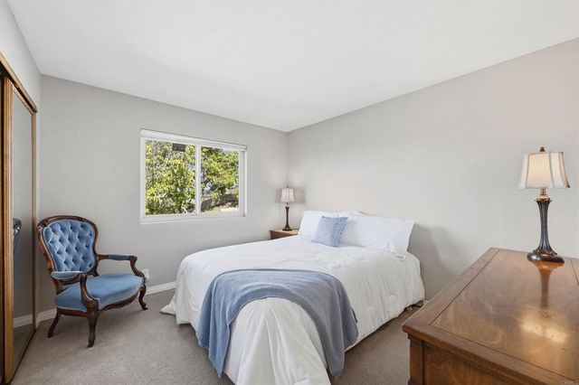 13065 Via Suena, Valley Center, CA 92082