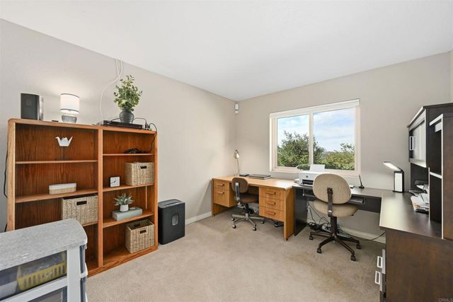 13065 Via Suena, Valley Center, CA 92082