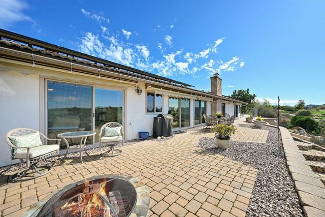 13065 Via Suena, Valley Center, CA 92082