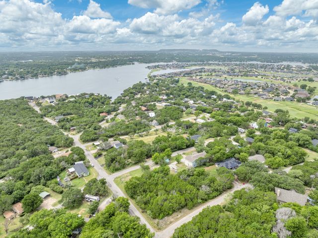 1725 Hitching Post, Granbury, TX 76049