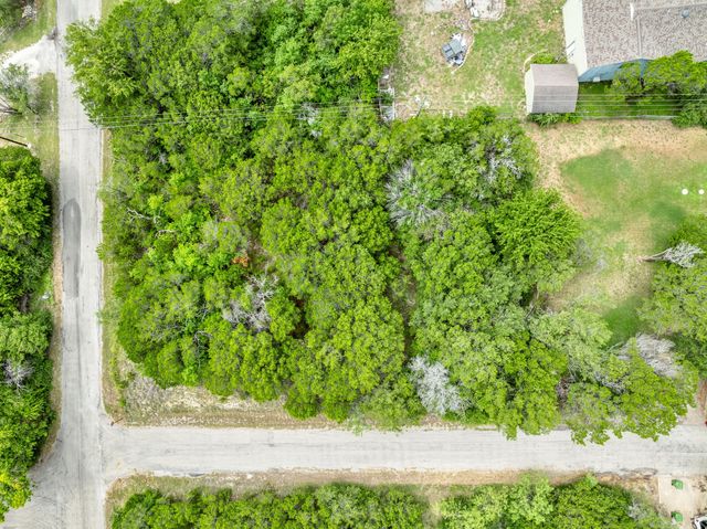 1725 Hitching Post, Granbury, TX 76049