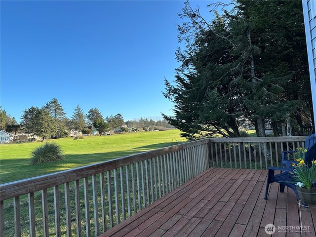 570 Canal Drive NE, Ocean Shores, WA 98569